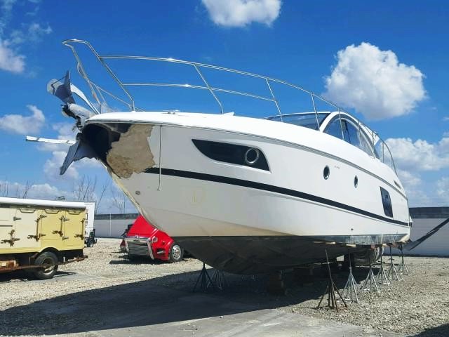 Repairable Damaged Benetti Yachts Boats For Sale